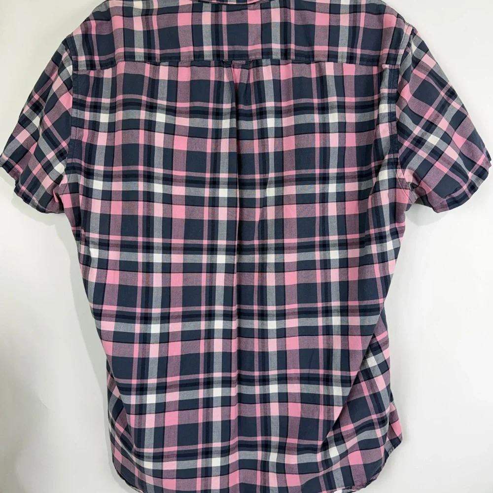 J. Crew Casual Pink and Navy Plaid Shirt Women’s‎ XL